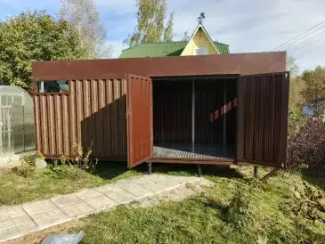 Хозблок для садового инвентаря в расцветке "под дерево" в дер. Малинки, Сергиево-Посадский г.о, МО