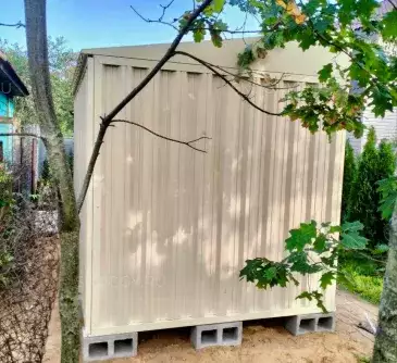 Светлый хозблок для хранения с односкатной крышей в мкрн. Клязьма, г. Долгопрудный, МО