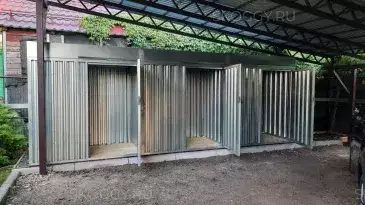 Хозблок с 3-мя секциями для велосипедов, колес и хозяйственных вещей в цинковом цвете в дер. Спасское, Ленинский г.о, МО